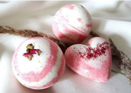 Zestaw do zrobienia – Kule do Kąpieli „Love"